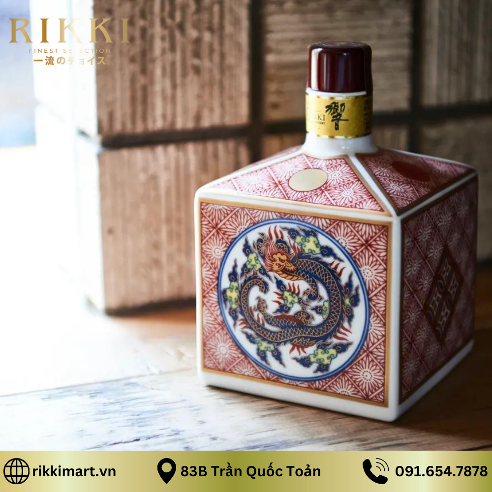 Rượu Hibiki 21 tuổi sứ rồng phượng limited (Hibiki Ceramics 21 yo)